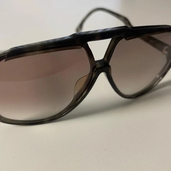 Yves Saint Laurent Vintage Aviator Sunglasses Tortoise Shell - Picture 5 of 8